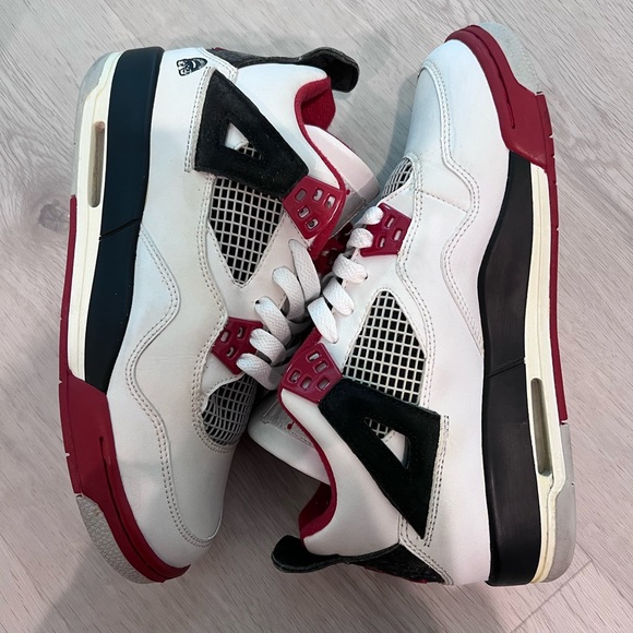 Jordan 4 Retro Mars Blackmon (GS) - Picture 2 of 4